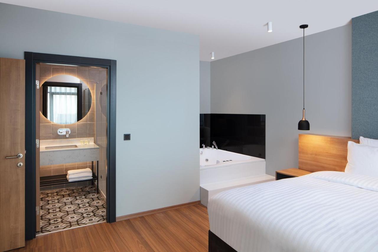 Residence Inn By Marriott Istanbul Atasehir Eksteriør billede